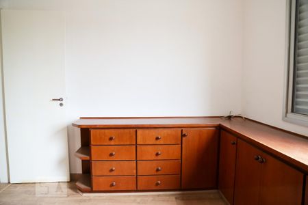 Apartamento para alugar com 65m², 2 quartos e 1 vagaQuarto 1
