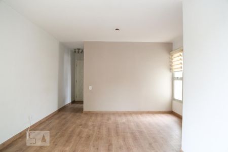Apartamento para alugar com 65m², 2 quartos e 1 vagaSala