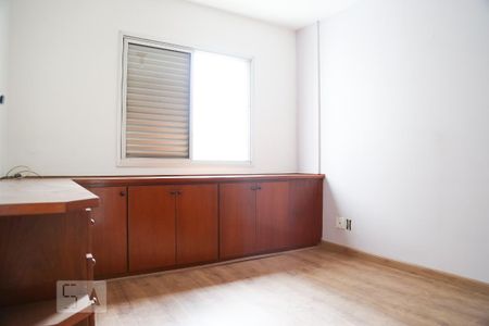 Apartamento para alugar com 65m², 2 quartos e 1 vagaQuarto 1