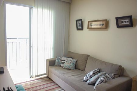 Sala de apartamento para alugar com 2 quartos, 48m² em Dos Casa, São Bernardo do Campo