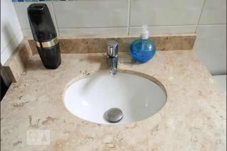 Banheiro de apartamento para alugar com 2 quartos, 48m² em Dos Casa, São Bernardo do Campo