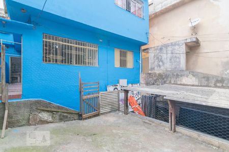 Casa para alugar com 180m², 2 quartos e 1 vaga Casa para alugar com 180m², 2 quartos e 1 vagaQuintal