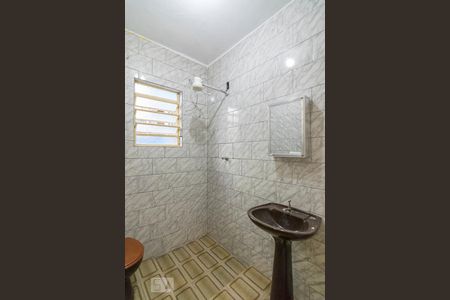 Banheiro de casa para alugar com 2 quartos, 180m² em Vila Humaitá, Santo André