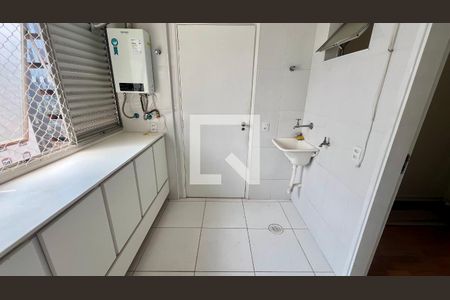 Apartamento para alugar com 126m², 4 quartos e 2 vagas Apartamento para alugar com 126m², 4 quartos e 2 vagasÁrea de Serviço