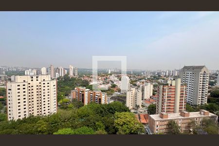 Vista da sala de apartamento para alugar com 4 quartos, 126m² em Sumarezinho, São Paulo