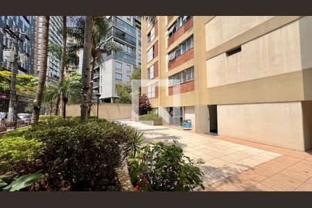 Apartamento para alugar com 126m², 4 quartos e 2 vagas Apartamento para alugar com 126m², 4 quartos e 2 vagasÁrea comum