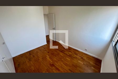 Apartamento para alugar com 126m², 4 quartos e 2 vagas Apartamento para alugar com 126m², 4 quartos e 2 vagasQuarto 2