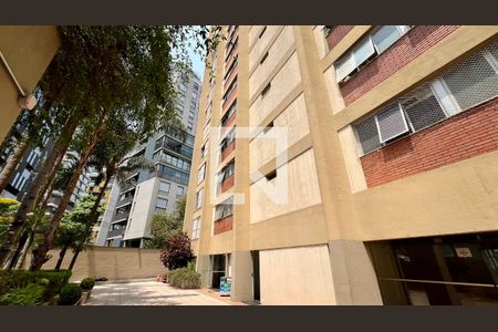 Apartamento para alugar com 126m², 4 quartos e 2 vagas Apartamento para alugar com 126m², 4 quartos e 2 vagasÁrea comum