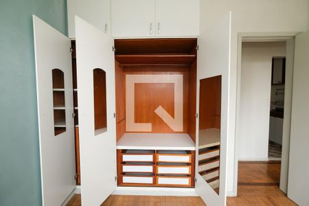 Apartamento à venda com 60m², 2 quartos e sem vagaQuarto 2 - Armários