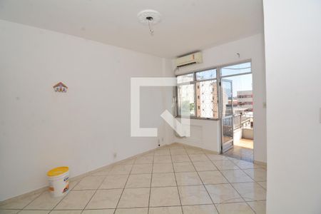 Sala de apartamento à venda com 3 quartos, 80m² em Penha Circular, Rio de Janeiro