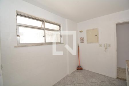 Apartamento à venda com 80m², 3 quartos e 2 vagasCozinha