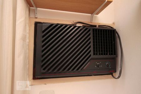 Ar condicionado de kitnet/studio para alugar com 1 quarto, 28m² em República, São Paulo