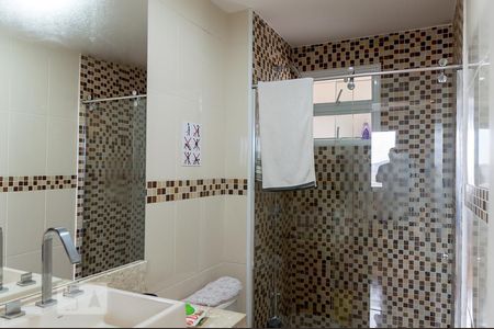 Apartamento à venda com 82m², 2 quartos e 2 vagas Apartamento à venda com 82m², 2 quartos e 2 vagasBanheiro