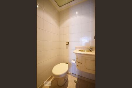 Lavabo de apartamento à venda com 3 quartos, 120m² em Vila Andrade, São Paulo