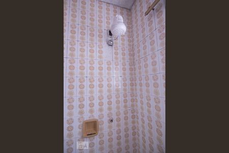 Casa à venda com 185m², 2 quartos e 2 vagasBanheiro Social