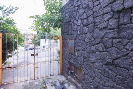 Casa à venda com 185m², 2 quartos e 2 vagasGaragem