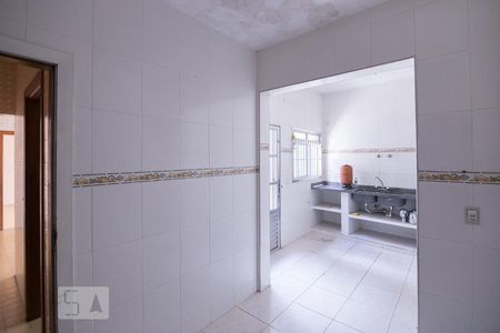 Casa à venda com 185m², 2 quartos e 2 vagasCozinha