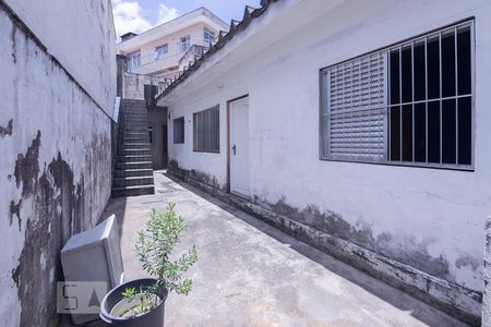 Casa à venda com 185m², 2 quartos e 2 vagasQuintal