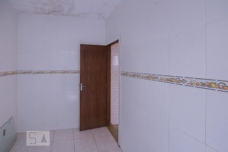 Casa à venda com 185m², 2 quartos e 2 vagasCozinha