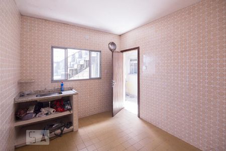 Casa à venda com 185m², 2 quartos e 2 vagasCopa