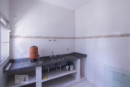 Casa à venda com 185m², 2 quartos e 2 vagasCozinha