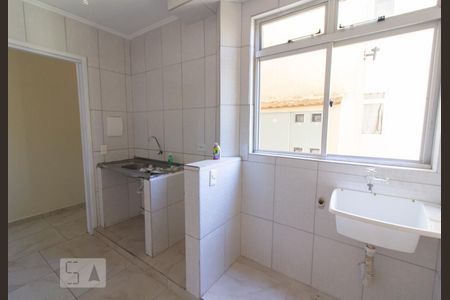 Apartamento para alugar com 50m², 3 quartos e 1 vagaCozinha e Área de Serviço