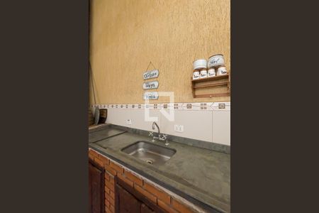 Casa à venda com 380m², 4 quartos e 8 vagasChurrasqueira