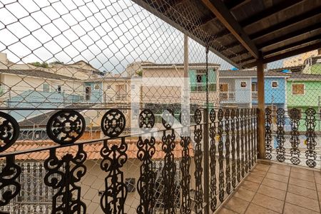 Casa à venda com 380m², 4 quartos e 8 vagasVaranda da Suíte 1