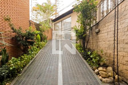 Casa à venda com 380m², 4 quartos e 8 vagasGaragem
