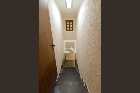 Casa à venda com 380m², 4 quartos e 8 vagasEntrada