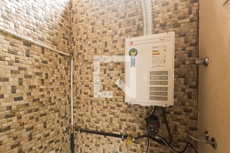 Casa à venda com 380m², 4 quartos e 8 vagasÁrea de Serviço