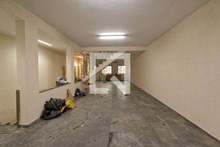 Casa à venda com 380m², 4 quartos e 8 vagasGaragem
