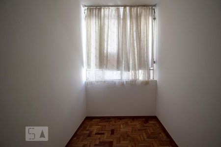 Quarto de apartamento à venda com 2 quartos, 45m² em Centro, Belo Horizonte