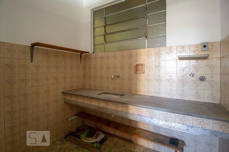 Cozinha de apartamento à venda com 2 quartos, 45m² em Centro, Belo Horizonte