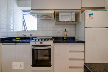 Apartamento para alugar com 56m², 2 quartos e 2 vagas Apartamento para alugar com 56m², 2 quartos e 2 vagasCozinha