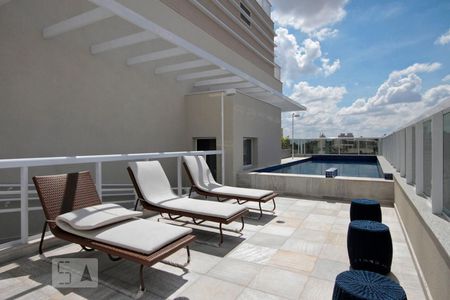 Studio à venda com 38m², 1 quarto e sem vagaPiscina