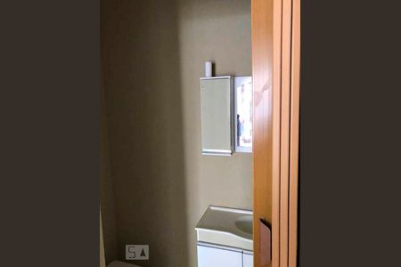 Banheiro de casa à venda com 3 quartos, 105m² em Jardim das Acacias, São Bernardo do Campo