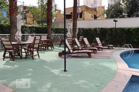 Apartamento para alugar com 51m², 2 quartos e 1 vagaÁrea comum - Piscina