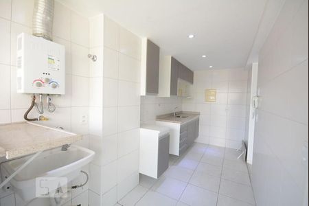 Apartamento à venda com 62m², 2 quartos e 1 vagaCozinha e Área de Serviço