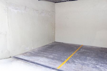 Garagem de apartamento para alugar com 2 quartos, 80m² em Aclimação, São Paulo