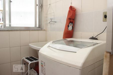 Apartamento para alugar com 60m², 2 quartos e 1 vagaarea de serviço