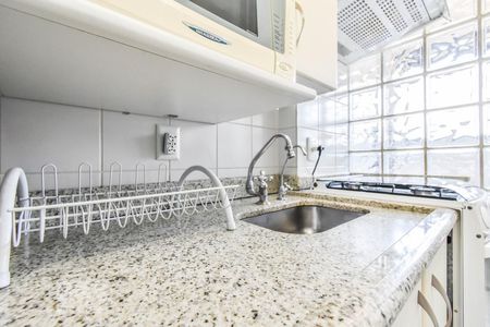 Apartamento à venda com 50m², 2 quartos e 1 vaga Apartamento à venda com 50m², 2 quartos e 1 vagaCozinha
