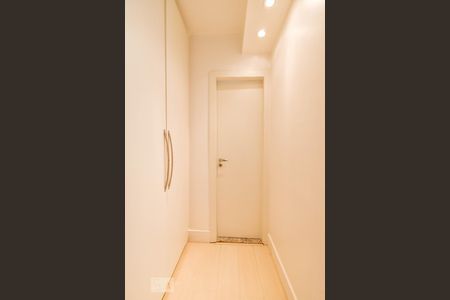 Apartamento à venda com 50m², 2 quartos e 1 vaga Apartamento à venda com 50m², 2 quartos e 1 vagaAcesso Banheiro Suíte