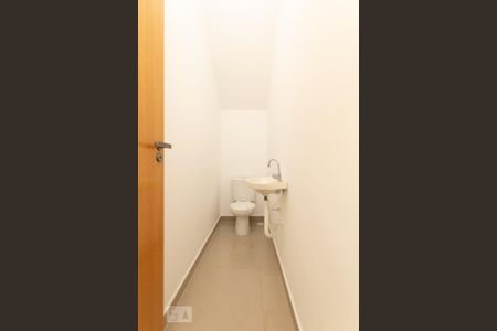 Casa para alugar com 120m², 3 quartos e 2 vagas Casa para alugar com 120m², 3 quartos e 2 vagasLavabo