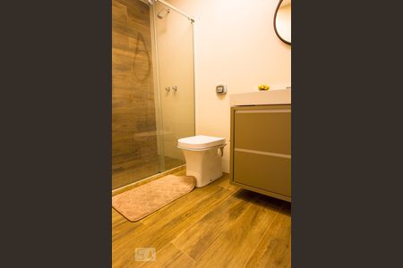 Apartamento à venda com 70m², 2 quartos e 1 vaga Apartamento à venda com 70m², 2 quartos e 1 vagaBanheiro Social