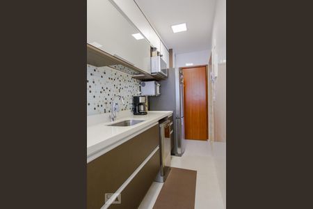 Apartamento à venda com 70m², 2 quartos e 1 vaga Apartamento à venda com 70m², 2 quartos e 1 vagaCozinha