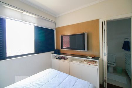 Apartamento para alugar com 200m², 3 quartos e 4 vagas Apartamento para alugar com 200m², 3 quartos e 4 vagasQuarto 1