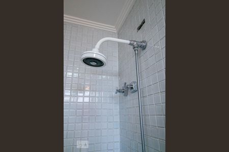 Apartamento para alugar com 200m², 3 quartos e 4 vagas Apartamento para alugar com 200m², 3 quartos e 4 vagasBanheiro do quarto 2