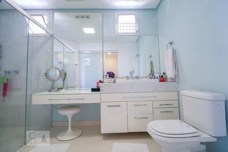 Apartamento para alugar com 200m², 3 quartos e 4 vagas Apartamento para alugar com 200m², 3 quartos e 4 vagasBanheiro do quarto 3