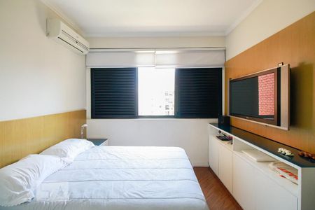 Apartamento para alugar com 200m², 3 quartos e 4 vagas Apartamento para alugar com 200m², 3 quartos e 4 vagasQuarto 1